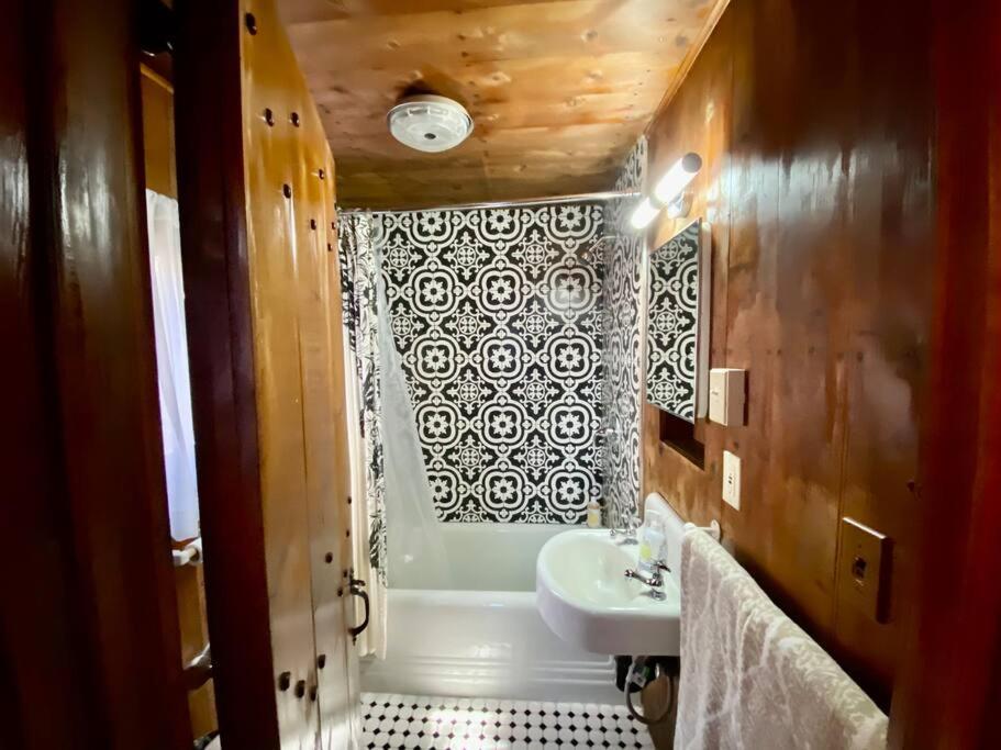 The Lodge At 11 Chimneys Idyllwild Esterno foto